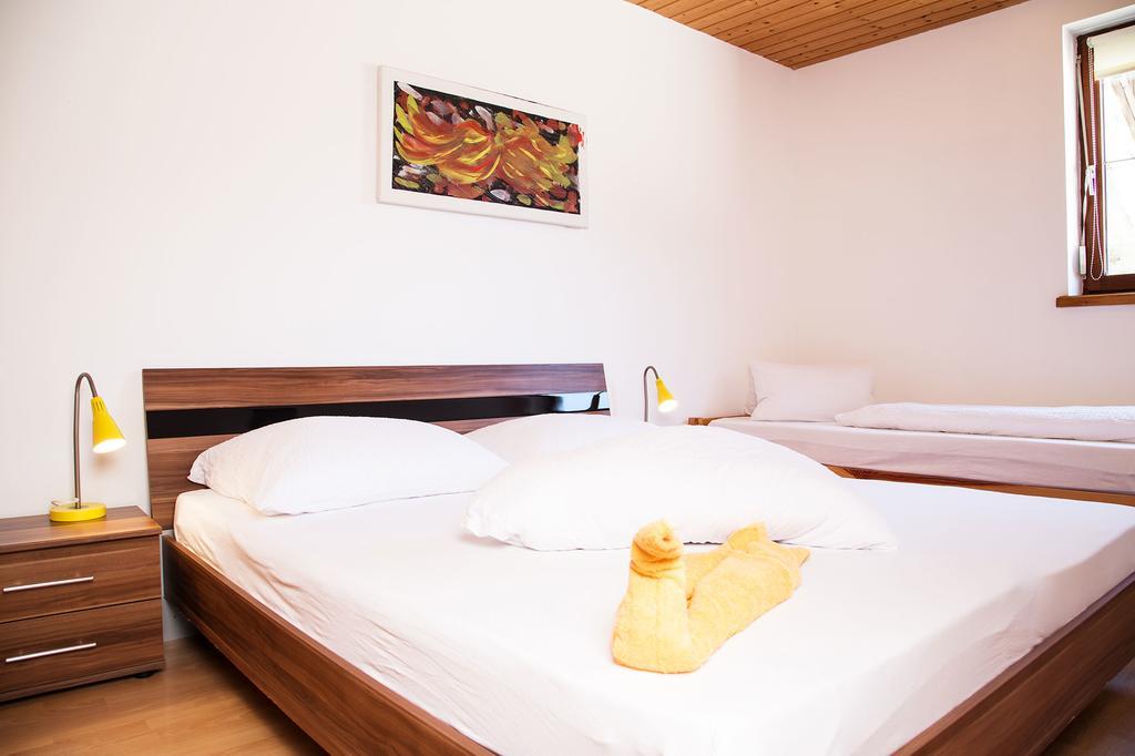 Appartements Fam. Gleinser Mirella Neustift im Stubaital Exterior foto
